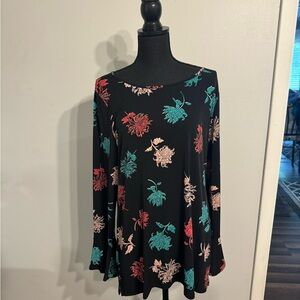Chaus ruffle sleeve blouse, XL